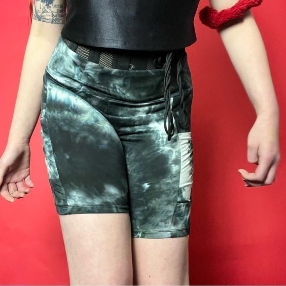 Tie dye bike shorts  🤍💙​​​​​​​​​​​​​​​​​​ - Picture 2 of 4